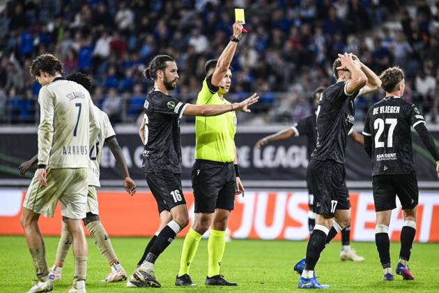Gent s Mathias Delorge receives a yellow card from the referee during a soccer game between Belgian KAA Gent and Danish Aarhus GF, Thursday 15 October 2026 in Gent, the opening match of the UEFA Conference League league phase. TOMxGOYVAERT  x189918749x