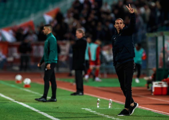 CSKA vs AS Monaco - UEFA Conference League SOFIA, BULGARIA-OCTOBER 15: Filipe Luis (R) Head Coach of AS Monaco reacts during the UEFA Conference League - League Phase, Matchday 1 between teams of CSKA and AS Monaco at Vasil Levski National Stadium in Sofia, Bulgaria, 15 October 2026. Borislav Troshev Anadolu Sofia Bulgaria. Editorial use only. Please get in touch for any other usage.  Copyright: x2026xAnadoluxBorislavxTroshevx