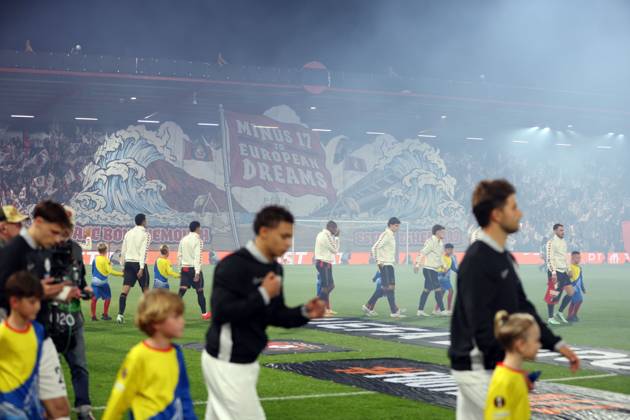 Pre match tifo from Bournemouth fans Bournemouth v Sturm Graz, UEFA Europa League, Football, Vitality Stadium, Bournemouth, UK - 15 Oct 2026Bournemouth Vitality Stadium United Kingdom  Copyright: xKieranxMcManus Shutterstockx 17218449i
