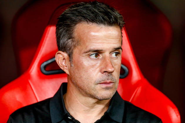 LISBON, PORTUGAL - OCTOBER 15: Marco Silva head coach of Benfica looks on during the UEFA Europa League 2026 27 League Phase MD2 match between SL Benfica and Celtic FC at Estadio do SL Benfica on October 15, 2026 in Lisbon, Portugal (Photo by Valter Gouveia Sports Press Photo SPP) Copyright: xSportsxPressxPhotox Sportspressphoto_SPR257171