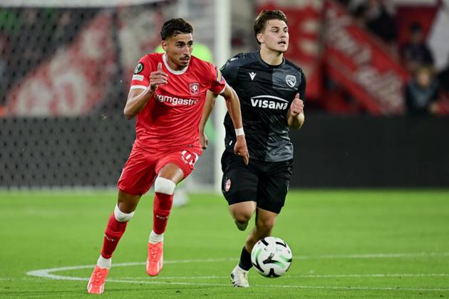 ENSCHEDE , 15Ã10-2026 , Stadium Grolsch Veste , season 2026 2027 , UEFA Conference League football , match between FC Twente and FC Thun , picture shows FC Twente player Younes Taha Twente - Thun  x208453888x Copyright:
