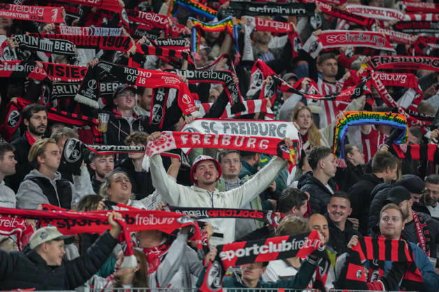 UEFA Conference-League: SC Freiburg vs FK Jablonec, 15.10.2026 Freiburger Fans bei der Badischen Hymne UEFA Conference-League: SC Freiburg vs FK Jablonec, Europa-Park-Stadion, 15.10.2026 Copyright: xBEAUTIFULxSPORTS Boscox