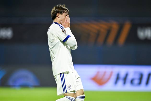 GNK Dinamo v RSC Anderlecht - UEFA Europa League ZAGREB, CROATIA - OCTOBER 15 : Cvetkovic Mihajlo forward of RSC Anderlecht missing an opportunity during the UEFA Europa League 2026 27 League Phase matchday 2 match between GNK Dinamo and RSC Anderlecht on October 15, 2026 in Zagreb, Croatia, 15 10 2026 Zagreb Croatia  Copyright: xNicoxVereeckenx