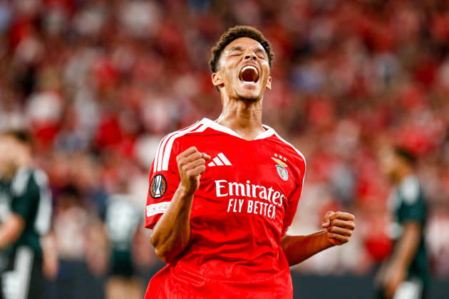 Estadio da Luz Alexander Bah defender of Benfica celebrates after scoring the team s second goal during the UEFA Europa League 2026 27 League Phase MD2 match between SL Benfica and Celtic FC at Estadio do SL Benfica on October 15, 2026 in Lisbon, Portugal. UEFA Europa League 2026 27 League Phase MD2 - SL Benfica and Celtic FC (Valter Gouveia SPP) Copyright: xValterxGouveia SPPx spp-en-VaGo-_GO_8112