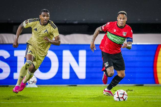 NIJMEGEN , 15-10-2026 , Stadium De Goffert , season 2026 2027 , UEFA Europa League football , match between NEC Nijmegen and Levski Sofia , picture shows Levski Sofia player Christian Makoun and NEC Nijmegen player Tjaronn Chery NEC - Levski Sofia  x208454752x Copyright: