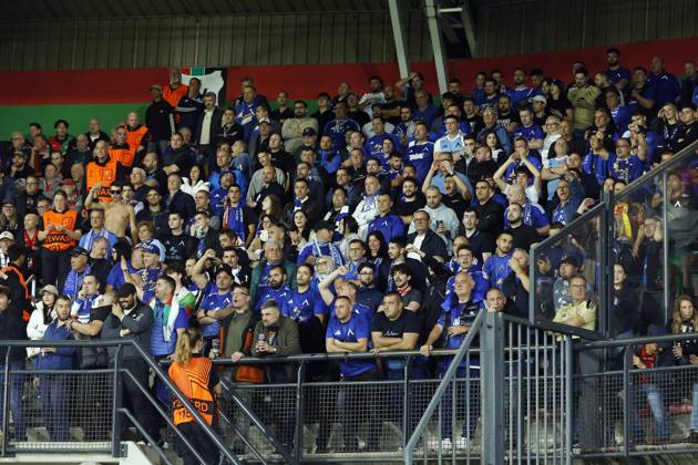 NIJMEGEN - Levski Sofia fans in the home section during the Europa League match between NEC and PFC Levski Sofia at De Goffert on October 15, 2026 in Nijmegen, the Netherlands. BART STOUTJESDIJK ANP xVIxANPxSportx xxANPxIVx 572553332 originalFilename: 572553332.jpg