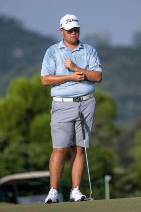 October 16, 2026, Coloane, Macao Sar, China: Sampson ZHENG from China.Round 2 in the Macao Open Golf at Macau Golf & Country Club. Macau Open Golf Round 2  - ZUMAr144 20261016_zap_r144_040 Copyright: xJaynexRussellx