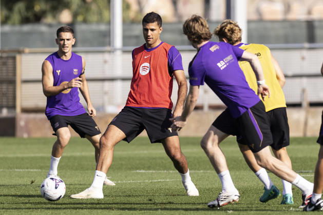 October 16, 2026, Sant Joan Despi, Barcelona, Spain: Rodri during the training day of FC Barcelona, Barca ahead the Spanish League, Laliga EA Sports, football match against Real Betis at Ciudad Esportiva Joan Gamper on October 16, 2026 in Sant Joan Despi, Barcelona, Spain. FC Barcelona Training And press conference, PK, Pressekonferenz - LaLiga EA Sports  - ZUMAa181 20261016_zaa_a181_038 Copyright: xJavierxBorregox