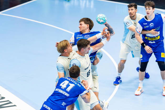 16.10.2026, GER, Handball, Maenner, Saison 26 27, Opel 1.Bl, 9.Spieltag, ThSV Eisenach - VfL Gummersbach Elias Scholtes (ThSV Eisenach, 4) 99817 Eisenach Werner-Assmann-Halle Am Sportp Thueringen Deutschland