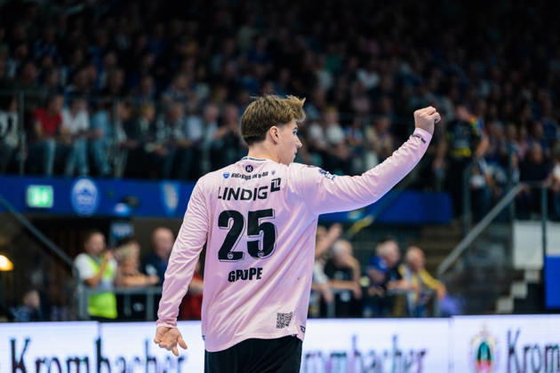 Mats Grupe (ThSV Eisenach, 25) nach der Parade. GER, ThSV Eisenach gegen VfL Gummersbach, 1. Opel Handballbundesliga, Handball, 9.Spieltag, Saison 2026 2027, 20.00 Uhr, 16.10.2026 GER, ThSV Eisenach gegen VfL Gummersbach, 1. Opel Handballbundesliga, Handball, 9.Spieltag, Saison 2026 2027, 20.00 Uhr, 16.10.2026 Eisenach Copyright: xMartinxHerbstx