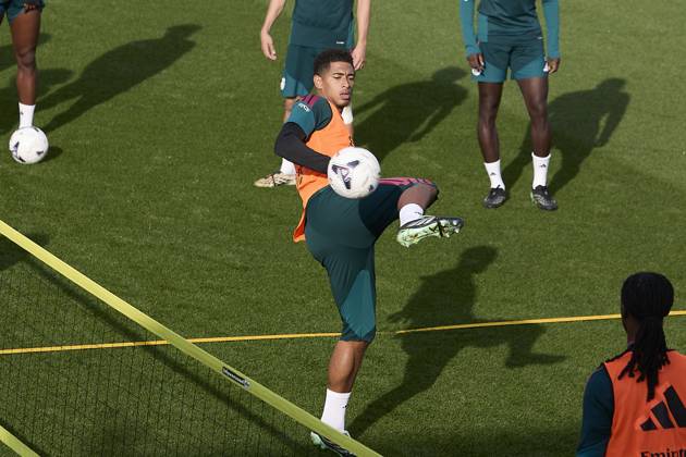 October 17, 2026, Madrid, Spain: Jude Bellingham (Real Madrid CF) is seen in action during a training session on the eve of the LaLiga EA SPORTS 2026 2027 match between Real Madrid CF and Sevilla FC..Real Madrid CF is holding its final training session and press conference, PK, Pressekonferenz ahead of its ninth LaLiga game. LaLiga EA SPORTS 2026 2027 - Real Madrid CF Press Conference And Training Session In Madrid, Spain - 17 Oct 2026  - ZUMAs197 20261017_aaa_s197_033 Copyright: xFedericoxTitonex