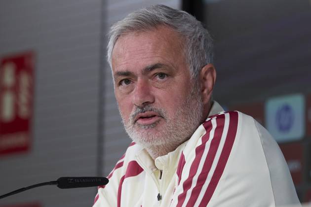 October 17, 2026, Madrid, Spain: Coach Jose Mourinho (Real Madrid CF) attends a press conference, PK, Pressekonferenz on the eve of the LaLiga EA SPORTS 2026 2027 match between Real Madrid CF and Sevilla FC..Real Madrid CF is holding its final training session and press conference ahead of its ninth LaLiga game. LaLiga EA SPORTS 2026 2027 - Real Madrid CF Press Conference And Training Session In Madrid, Spain - 17 Oct 2026  - ZUMAs197 20261017_aaa_s197_039 Copyright: xFedericoxTitonex