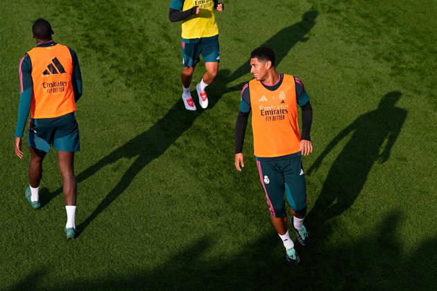 October 17, 2026, Valdebebas, Madrid, Spain: Jude Bellingham during the training day of Real Madrid ahead the Spanish League, LaLiga EA Sports, football match against Sevilla FC at Ciudad Deportiva Real Madrid on October 17, 2026, in Valdebebas, Madrid, Spain. Real Madrid Training And press conference, PK, Pressekonferenz - LaLiga Ea Sports - ZUMAa181 20261017_zaa_a181_045 Copyright: xDennisxAgyemanx