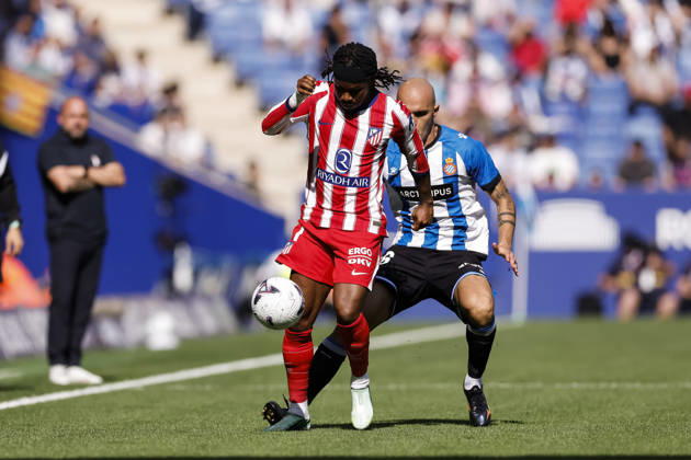 October 17, 2026, Cornella, Barcelona, SPAIN: Ademola Lookman of Atletico de Madrid and Vanja Drkusic of RCD Espanyol in action during the Spanish league, LaLiga EA Sports, football match played between RCD Espanyol and Atletico de Madrid at RCDE Stadium on October 17, 2026 in Cornella, Spain. RCD Espanyol V Atletico De Madrid - LaLiga EA Sports  - ZUMAa181 20261017_zaa_a181_108 Copyright: xJavierxBorregox
