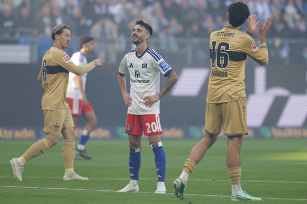 2026.10.17 xfsx Fussball 1. Bundesliga Hamburger Sportverein - VfB Stuttgart v.l. Fabio Daniel Ferreira Vieira (Hamburger SV, 20) enttaeuscht, enttaeusch schauend, dissapointed, traurig, frustriert, frust, gefrustet (DFL DFB regulations prohibit any use of photographs as image sequences and or quasi-video. Copyright: HMBxMedia FernandoxSoares