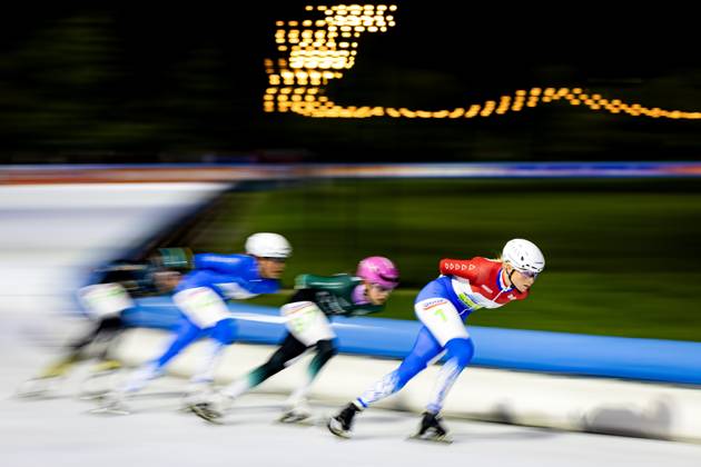 AMSTERDAM - The first race of the Marathon Cup for women at the Jaap Eden Track. RAMON VAN FLYMEN ANP xVIxANPxSportx xxANPxIVx 572736897 originalFilename: 572736897.jpg