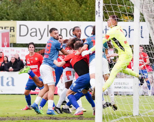 17.10.26 Cham Schweiz. Fussball Herren Saison 2026-2027 Schweizer Cup 2.Hauptrunde SC Cham - FC Sion 0:2 Bild ; Szene vor FC Sion Torhueter Anthony Racioppi Aktion
