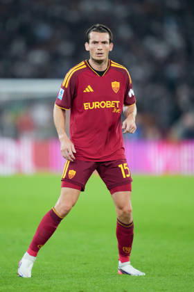 AS Roma v Genoa CFC - Serie A Enilive Marten de Roon of AS Roma looks on during the Serie A Enilive match between AS Roma and Genoa CFC at Stadio Olimpico on October 17, 2026 in Rome, Italy. Rome Olympic Stadium Lazio Italy Copyright: xGiuseppexMaffiax 261017_SerieA_Roma-Genoa_GM_01585