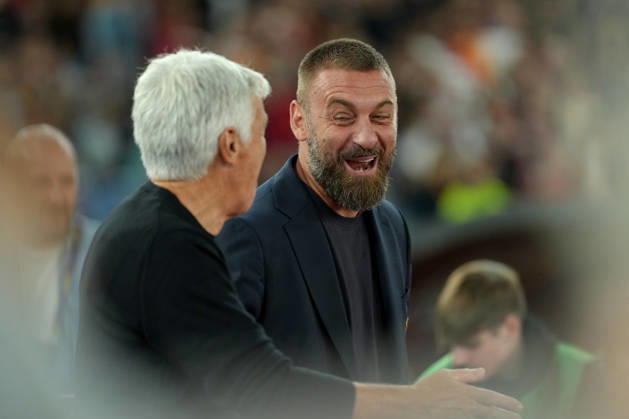 Gian Piero Gasperini, head coach of AS Roma, and Daniele De Rossi, head coach of Genoa CFC, during the Serie A 2026 2027 football match between AS Roma and Genoa CFC at Stadio Olimpico in Rome (Italy), October 17, 2026. antoniettaxbaldassarre