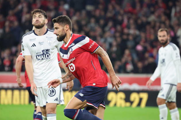FOOTBALL : LOSC Lille vs Brest - Ligue 1 - 17 10 2026 But sur penalty de Olivier GIROUD (LOSC Lille) lors du match LOSC Lille vs Brest, Ligue 1, Decathlon Arena stade Pierre Mauroy, le 17 octobre 2026 - photo Laurent Sanson PsnewZ  Copyright: xLaurentxSANSONx xPsnewZx