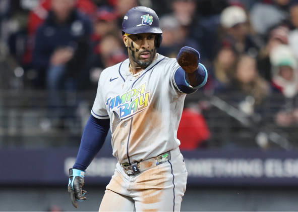 Tampa Bay Rays Yandy Diaz (2) points to Jonathan Aranda after scoring on his single against the Cleveland Guardians in the third inning during game four of the MLB, Baseball Herren, USA American League Championship Series at Progressive Field in Cleveland, Ohio, on Saturday, October 17, 2026.  CLE20261017709 AARONxJOSEFCZYK