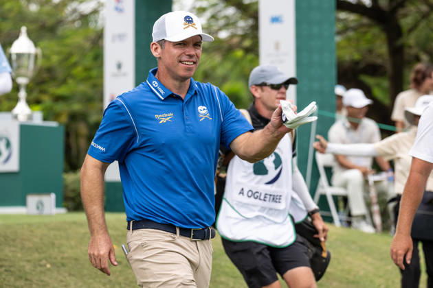 October 18, 2026, Macau, Macao Sar, China: Paul CASEY from England, in good spirits on the 1st Tee. Macau Open Golf 2026 Final Round. Macau Open Golf 2026 Final Round  - ZUMAr144 20261018_zap_r144_027 Copyright: xJaynexRussellx