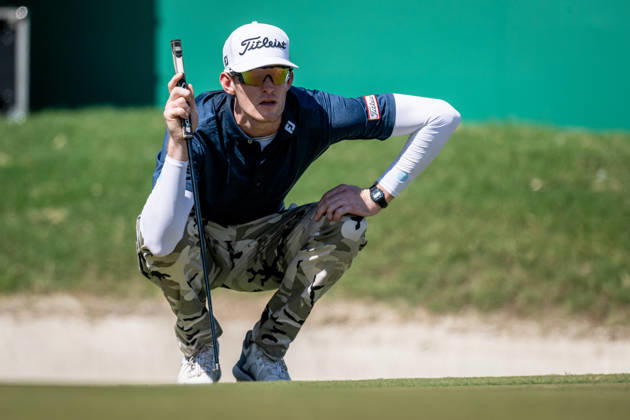 October 18, 2026, Macau, Macao Sar, China: Charles PORTER from the USA takes the tied lead on -14 Par with a stunning -9 Par final round. PORTERs final putt for a -2 Par hole on the 18th green. Macau Open Golf 2026 Final Round. Macau Open Golf 2026 Final Round - ZUMAr144 20261018_zap_r144_051 Copyright: xJaynexRussellx