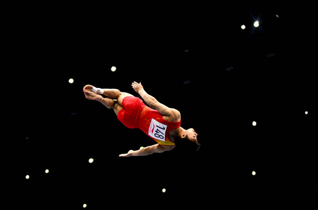 Netherlands Artistic Gymnastics World Championships Qualifiers 9267121 18.10.2026 China s Tian Hao competes on the vault during the men s qualification of the 2026 World Artistic Gymnastics Championships in Rotterdam, the Netherlands. Alexey Filippov Sputnik Rotterdam Netherlands  Copyright: xAlexeyxFilippovx