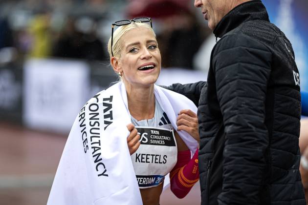 AMSTERDAM - Mikky Keetels is the best Dutch woman at the Amsterdam Marathon. ANP RAMON VAN FLYMEN xVIxANPxSportx xxANPxIVx 572823816 originalFilename: 572823816
