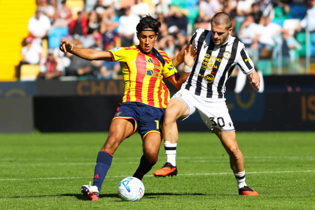 Lecce’s youssef maleh fights for the ball with Udinese s Giorgi chakvetadze during the Serie A soccer match between Udinese and Lecce at the Friuli Stadium in Udine, north east Italy - October 18, 2026. - Soccer  Copyright: xAndreaxBressanutti LaPressex