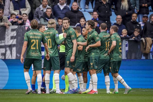 ZWOLLE , 18-10-2026 , mac3park , season 2026 2027 , Dutch Eredivisie football , match between PEC Zwolle and Go Ahead Eagles , picture shows GA Eagles player Stefan Sigurdarson scores the 0-1 PEC - Go Ahead Eagles  x208675722x Copyright: