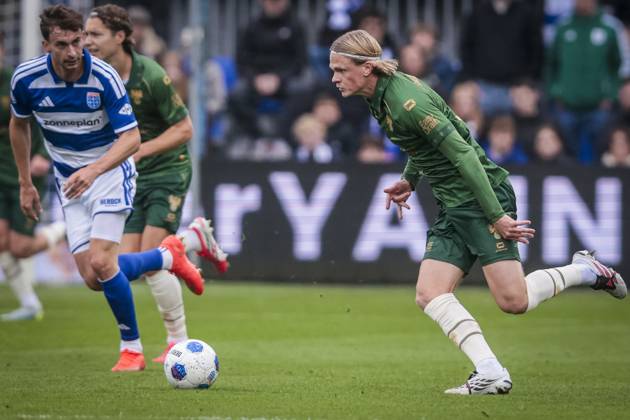 ZWOLLE , 18-10-2026 , mac3park , season 2026 2027 , Dutch Eredivisie football , match between PEC Zwolle and Go Ahead Eagles , picture shows GA Eagles player Soren Tengstedt PEC - Go Ahead Eagles  x208676105x Copyright: