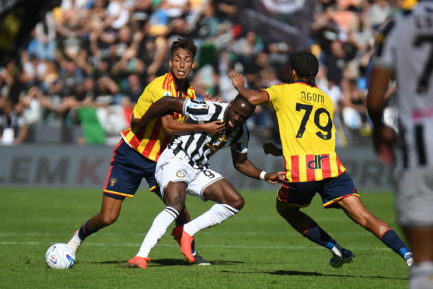 October 18, 2026, Udine: Lecce s Tiago Gabriel in action against Udinese s Keinan Davis during the italian soccer Serie A match between Udinese Calcio vs US Lecce on 18 October 2026 at the Bluenergy stadium in Udine, Italy. ANSA . Soccer: Serie A; Udinese Vs Lecce  - ZUMAa110 20261018_zaf_a110_008 Copyright: xEttorexGriffonix