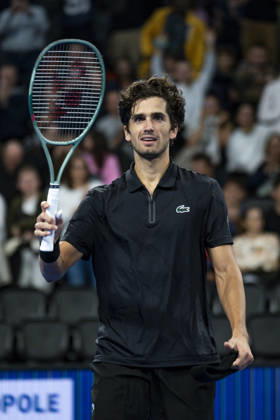 TENNIS : ATP, Tennis Herren 250 - Grand Tennis AURA - Decines (France) 18 10 2026 Pierre-Hugues HERBERT(FRA) secures a three-set victory over Jurij Rodionov during the qualifying tournament of the Auvergne Rhône-Alpes Grand Prix at the LDLC Arena in Décines on October 18, 2026. Photo Sandrine Thesillat PsNewZ  Copyright: xSandrinexTHESILLATx