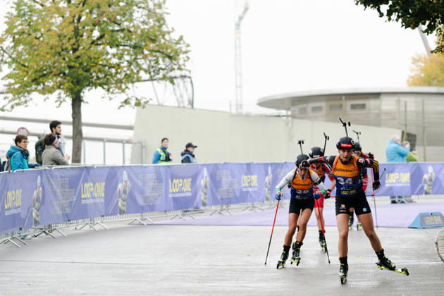 18.10.2026, GER, Biathlon, Frauen, IBU Biathlon Loop One Festival 2026, Saison 2026 2027, Super Sprint Qualifikation Damen Heat 1-4 Julia Tannheimer ( DEU, 34 ) im Duell München Olympiapark Bayern Deutschland Copyright: xNordphoto Vux