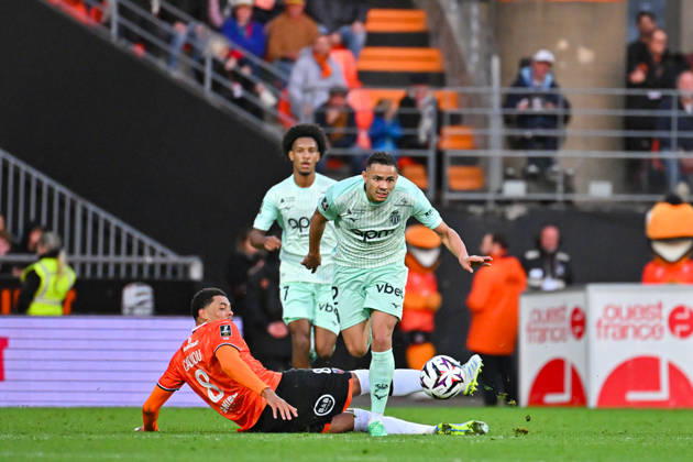 FC Lorient v AS Monaco - Ligue 1 McDonald s 2026 2027 VANDERSON of Monaco and Noah CADIOU of FC Lorient during Ligue 1 McDonald s match between Lorient and Monaco at Stade du Moustoir on October 18, 2026 in Lorient, France. Lorient France  Copyright: xIconxSportx 776577183