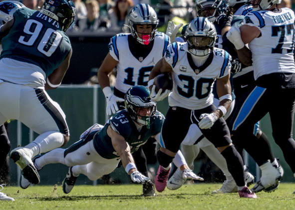 October 18, 2026, Philadelphia, Pa, USA: Oct 18, 2026; Philadelphia, PA, USA; Carolina Panthers running back Chuba Hubbard (30) runs the ball during the NFL, American Football Herren, USA football matchup between the Carolina Panthers and Philadelphia Eagles at Lincoln Financial Field. Mandatory Credit: -Cal Media NFL 2026: Panthers Vs Eagles OCT 18  - ZUMAcs17 20261018_faf_cs17_024 Copyright: xScottxSeriox