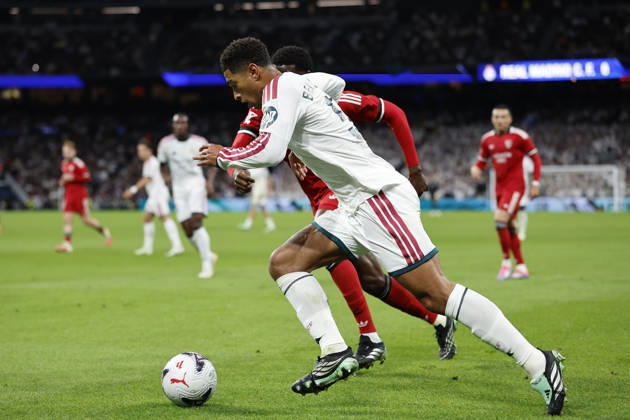 RECORD DATE NOT STATED Jude Bellingham (Real Madrid CF) controls the ball during the LaLiga EA Sports match between Real Madrid CF and Sevilla FC at Estadio Santiago Bernabéu on October 18, 2026 in Madrid, Spain. (Photo by Manu Reino DeFodi Images) -