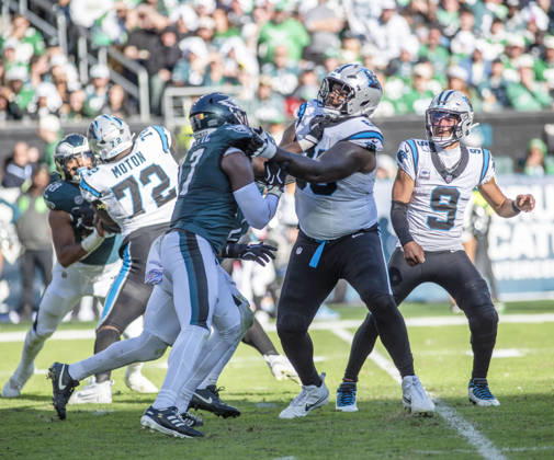 October 18, 2026, Philadelphia, Pennsylvania, United States: Philadelphia Eagles OLB ARNOLD EBIKETIE(17) in action during the game against the Panthers at Lincoln Financial Field in Philadelphia PA Philadelphia United States - ZUMArf1_ 20261018_zaf_rf1_026 Copyright: xRickyxFitchettx