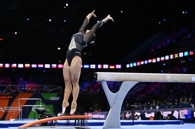 OTHER - Gymnastics - 54th Artistic Gymnastics World Championships Photo by IPA ABACAPRESS.COM89874599 - ESPOSITO Manila (ITALY) performs on the balance beam during the 54th Artistic Gymnastics World Championships in Rotterdam, Netherlands, on October 18, 2026 Rotterdam Netherlands  Copyright: xIPAxSport ABACAx