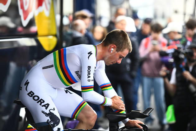 October 18, 2026, Les Herbiers, Pays De La Loire, France: Red BullÃBoraÃHansgrohes Belgian rider Remco Evenepoel competes in the Chrono des Nations in Les Herbiers, France, on October 18, 2026. Les Herbiers France - ZUMAh284 20261018_znp_h284_009 Copyright: xRonanxHoussinx