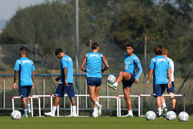 Napoli’s Giovane During training at the SSC Napoli sports center, Champions League Napoli - Bodo Glimt Castel Volturno (CE) on October 19 , 2026  Copyright: xAlessandroxGarofalo LaPressex