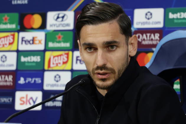 press conference, PK, Pressekonferenz SSC Napoli Napoli s Italian goalkeeper Alex Meret during the SSC Napoli press conference the day before the Champions League football match against Bodo Glimt at the Diego Armando Maradona stadium in Napoli on 19, October, 2026. ABP11736 Copyright: xAntonioxBalascox
