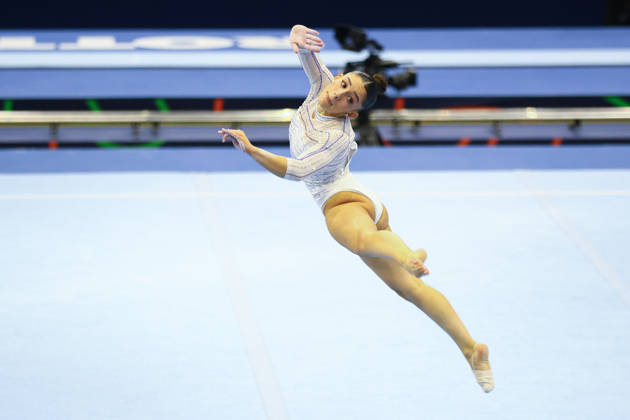 October 19, 2026, Rotterdam, Netherlands: MAIANA PRAT of Team France performs on the Floor Exercise during the Women s Qualification subdivision 6 10 of the 54th Artistic Gymnastics World Championships at the Ahoy Arena in Rotterdam, Netherlands. Rotterdam Netherlands - ZUMAc179 20261019_zep_c179_058 Copyright: xMickaelxChavetx