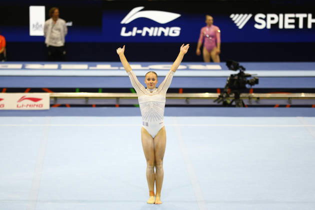 October 19, 2026, Rotterdam, Netherlands: ELENA COLAS of Team France performs on the Floor Exercise during the Women s Qualification subdivision 6 10 of the 54th Artistic Gymnastics World Championships at the Ahoy Arena in Rotterdam, Netherlands. Rotterdam Netherlands - ZUMAc179 20261019_zep_c179_062 Copyright: xMickaelxChavetx