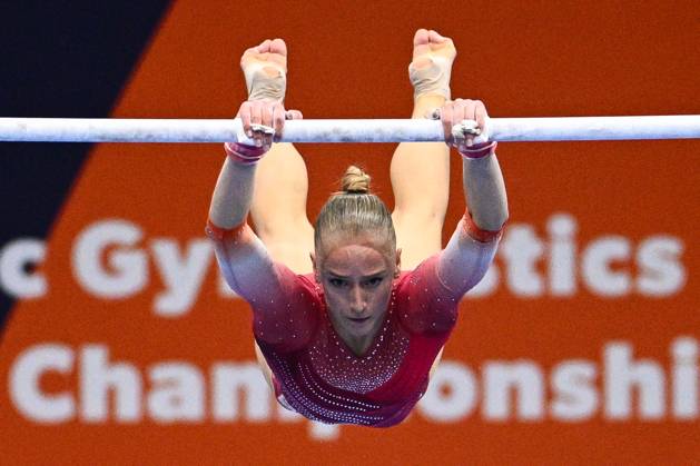 Netherlands Artistic Gymnastics World Championships Qualifiers 9268336 19.10.2026 Sanne Wevers of the Netherlands competes on the uneven bars during the women s qualification of the 2026 World Artistic Gymnastics Championships in Rotterdam, the Netherlands. Alexey Filippov Sputnik Rotterdam Netherlands  Copyright: xAlexeyxFilippovx
