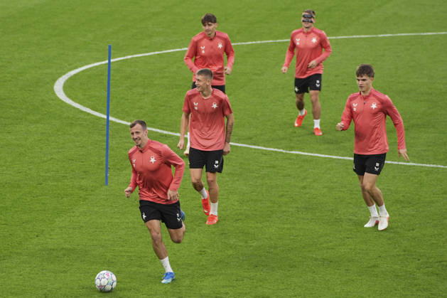 Ahead of Fenerbahce v Slavia Prague - UEFA Champions League ISTANBUL, TURKIYE - OCTOBER 19: Players of Slavia Prague attends the training session ahead of their UEFA Champions League match between Fenerbahce and Slavia Prague at Chobani Stadium in Istanbul, Turkiye, on October 19, 2026. Beyza Comert Anadolu Istanbul Turkey. Editorial use only. Please get in touch for any other usage.  Copyright: x2026xAnadoluxBeyzaxComertx