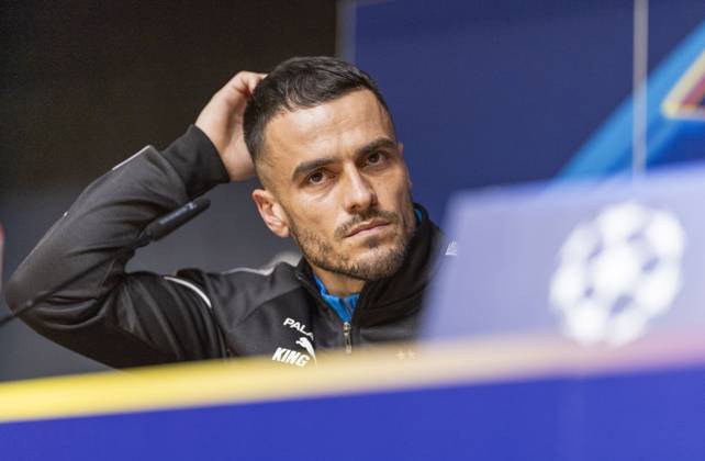 PORTO - Filip KostiÄ‡ of PSV Eindhoven during a press conference, PK, Pressekonferenz the day before the Champions League match between Porto and PSV Eindhoven at the Estadio Do Dragao, on October 19, 2026 in Porto, Portugal. MORITZ MUELLER ANP xVIxANPxSportx xxANPxIVx 572984473 originalFilename: 572984473.jpg