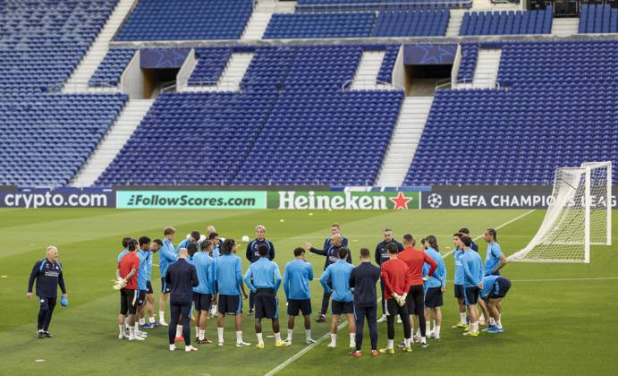 PORTO - PSV Eindhoven during a training session the day before the Champions League match between Porto and PSV Eindhoven at the Estadio Do Dragao, on October 19, 2026, in Porto, Portugal. MORITZ MUELLER ANP xVIxANPxSportx xxANPxIVx 572988420 originalFilename: 572988420.jpg