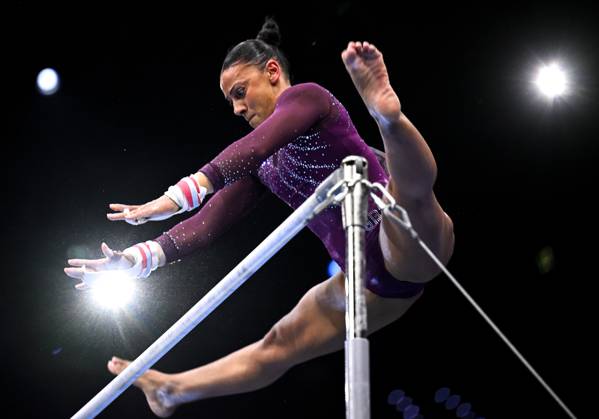 Netherlands Artistic Gymnastics World Championships Qualifiers 9268652 19.10.2026 Rebecca Downie of Great Britain competes on the uneven bars during the women s qualification of the 2026 World Artistic Gymnastics Championships in Rotterdam, the Netherlands. Alexey Filippov Sputnik Rotterdam Netherlands  Copyright: xAlexeyxFilippovx